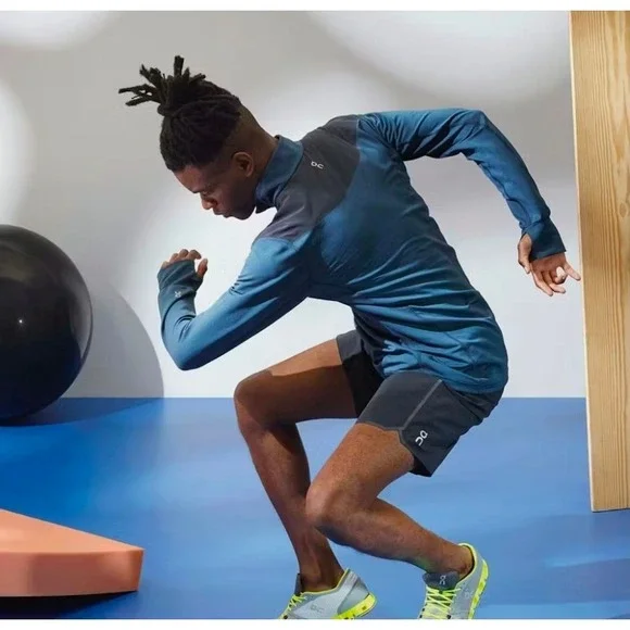 On Running Weather Shirt Mens Large Navy Blue Black 1/4 Zip Long Sleeve - Picture 1 of 9